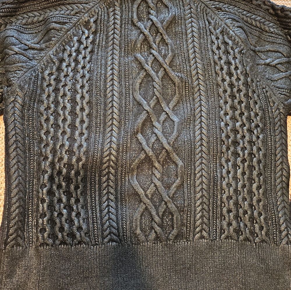 Express sweater - Picture 3 of 8
